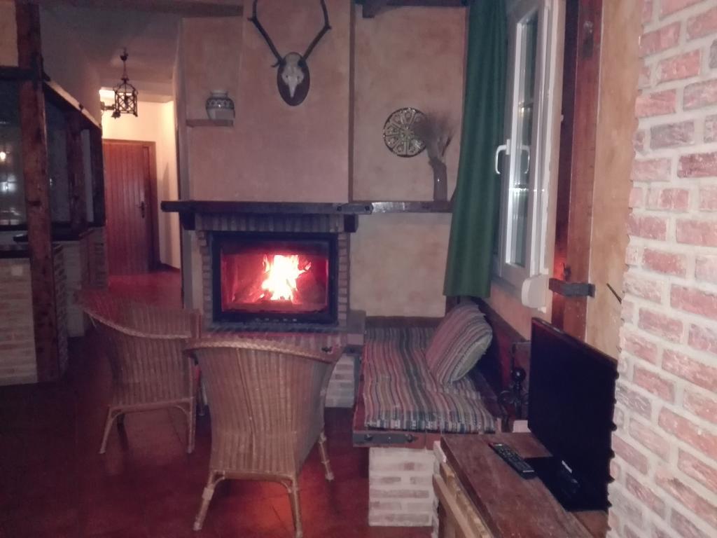 Gasthaus Casas Azahar-Alucema Zahara De La Sierra Exterior foto