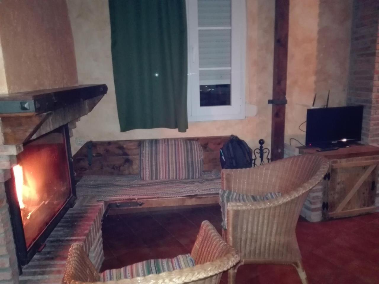 Gasthaus Casas Azahar-Alucema Zahara De La Sierra Exterior foto